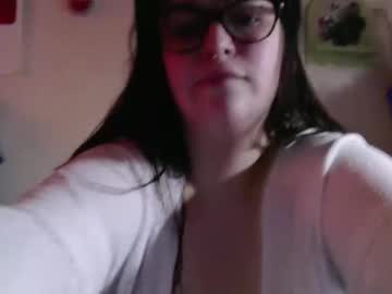 Ouidwaifu Chaturbate stream image from April 22, 2026