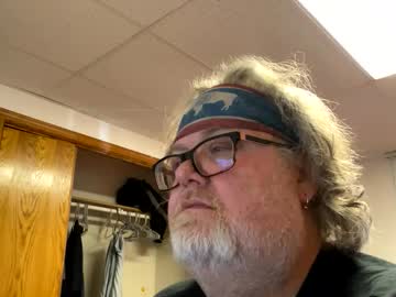 Dustyballzer Chaturbate stream image from April 22, 2026