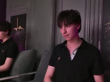 Finn_Black Chaturbate stream image from April 22, 2026