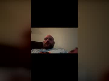 Smokefet2 Chaturbate stream image from April 22, 2026