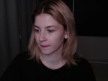 Sophiedaavis Chaturbate stream image from April 22, 2026