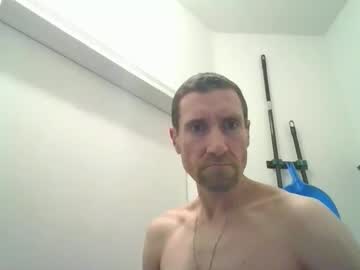 Calbry82 Chaturbate stream image from April 22, 2026