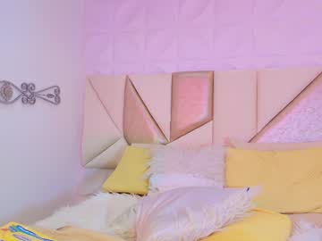 Kiity_111 Chaturbate stream image from April 22, 2026