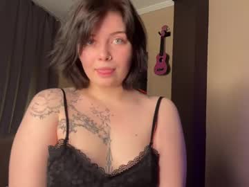 Loveiybarbie Chaturbate stream image from April 22, 2026
