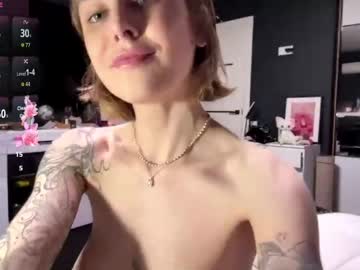 Mallorysulzbach Chaturbate stream image from April 22, 2026