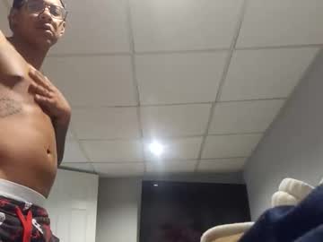 18cmyoomy Chaturbate stream image from April 22, 2026