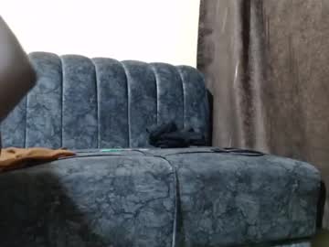 Pearlx9 Chaturbate stream image from April 22, 2026