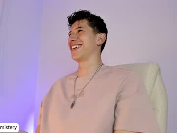 Dorian_Mystery Chaturbate stream image from April 23, 2026