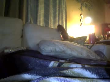 Debraglen Chaturbate stream image from April 23, 2026