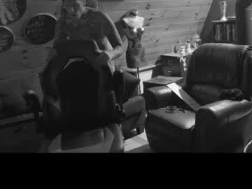 Siphonophorslaysstrings Chaturbate stream image from April 23, 2026