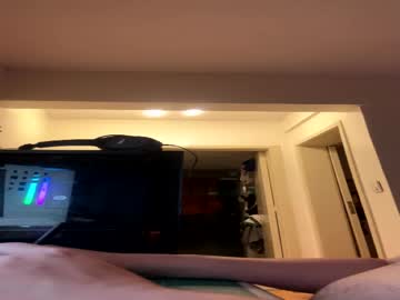 Beartsmkr Chaturbate stream image from April 23, 2026