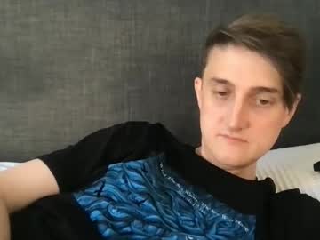 Emotionalmotionsickness Chaturbate stream image from April 23, 2026