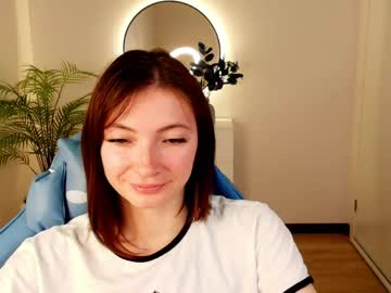 Swee2berry Chaturbate stream image from April 23, 2026