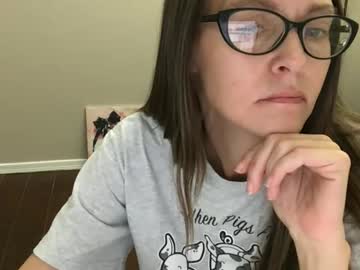 Toriryann23 Chaturbate stream image from April 23, 2026