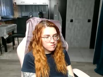 Reginasmilee Chaturbate stream image from April 23, 2026