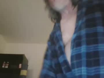 Silverfunfox Chaturbate stream image from April 23, 2026