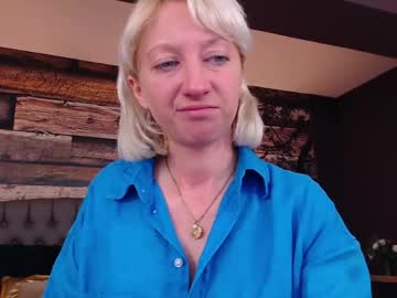 Natalie_Bitton Chaturbate stream image from April 23, 2026