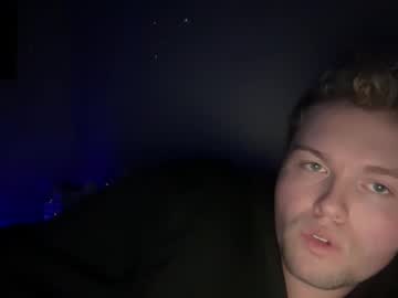 Shawtiebb Chaturbate stream image from April 23, 2026