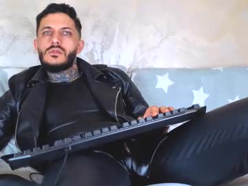 Mentoxxl Chaturbate stream image from April 23, 2026