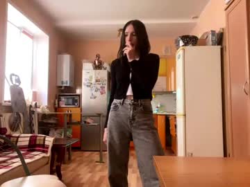 Verniewinkleman Chaturbate stream image from April 23, 2026