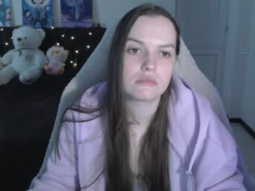 Little__Flowers Chaturbate stream image from April 23, 2026