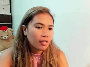 Asuzaka27 Chaturbate stream image from April 23, 2026