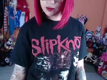 Missmia2 Chaturbate stream image from April 23, 2026
