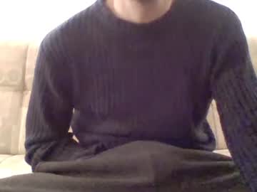 Reax9 Chaturbate stream image from April 23, 2026