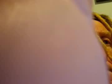 Bobbydazzlers Chaturbate stream image from April 23, 2026