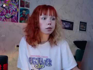 819sunflowerinahat2016 Chaturbate stream image from April 23, 2026