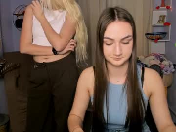 Kelly_Try Chaturbate stream image from April 23, 2026