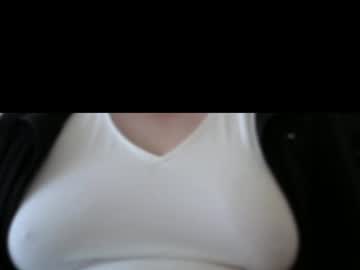Lindaplay1981 Chaturbate stream image from April 23, 2026
