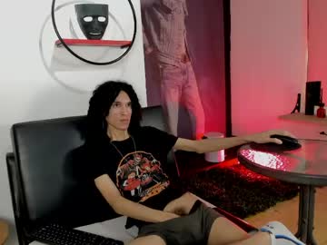 Anddy_Hugecock Chaturbate stream image from April 23, 2026