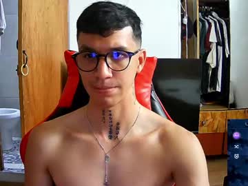 Gyo_____ Chaturbate stream image from April 23, 2026