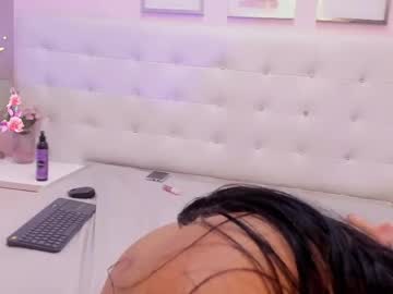 Karlamoorex Chaturbate stream image from April 23, 2026