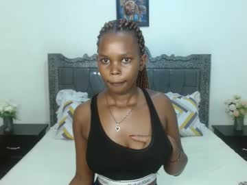 Lovelyblackkelly Chaturbate stream image from April 23, 2026