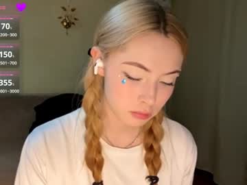 Dejanortz Chaturbate stream image from April 23, 2026