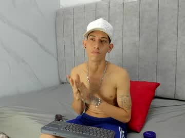 Anya_And_Scott1 Chaturbate stream image from April 23, 2026