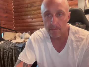 Frostedmelodies81 Chaturbate stream image from April 23, 2026