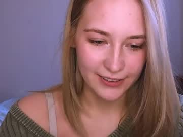 Kikikarma Chaturbate stream image from April 23, 2026