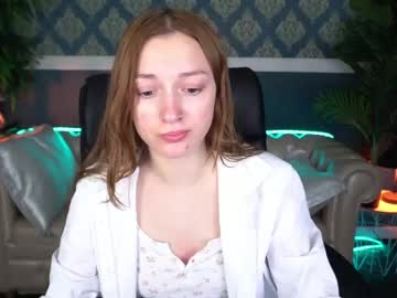 Foxymayy Chaturbate stream image from April 23, 2026