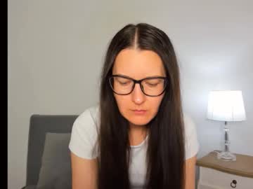 Maryhypnotizing Chaturbate stream image from April 23, 2026