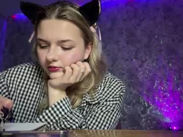 Shaynahyett Chaturbate stream image from April 23, 2026