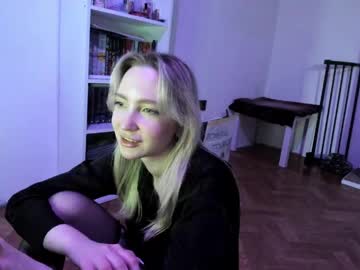 Blairmarfl Chaturbate stream image from April 23, 2026