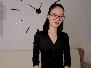 Kirbycallaro Chaturbate stream image from April 23, 2026