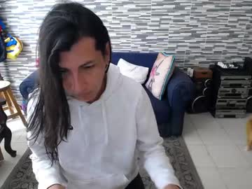 Violetagomez_Co Chaturbate stream image from April 23, 2026