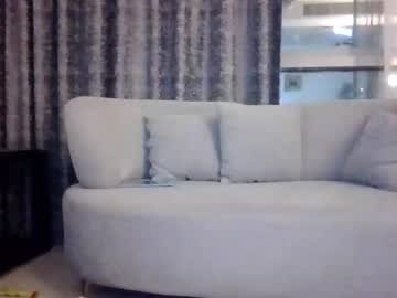 Kittybombshels Chaturbate stream image from April 23, 2026