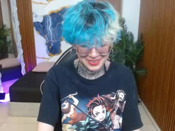 Lyra_Tay Chaturbate stream image from April 23, 2026