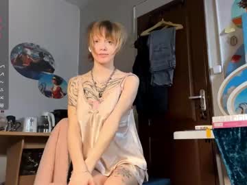 Cherrylcornes Chaturbate stream image from April 23, 2026