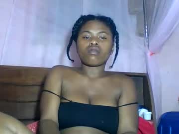 Rwandaa Chaturbate stream image from April 23, 2026